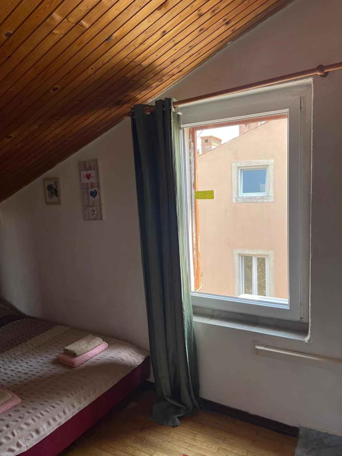 Dejan 2-top Centar-old Town Studio Apartma *