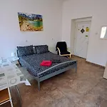 Dejan Apartments-Top Centar-Old Town-Low Budget Studios