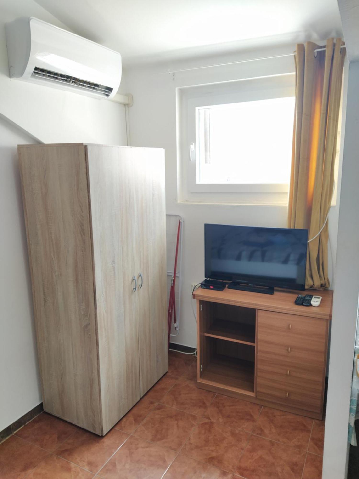 Dejan Apartment-top Centar-old Town-low Budget