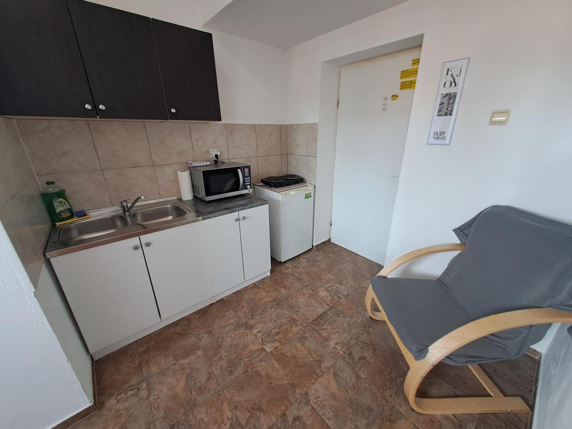 Dejan Apartment-top Centar-old Town-low Budget *