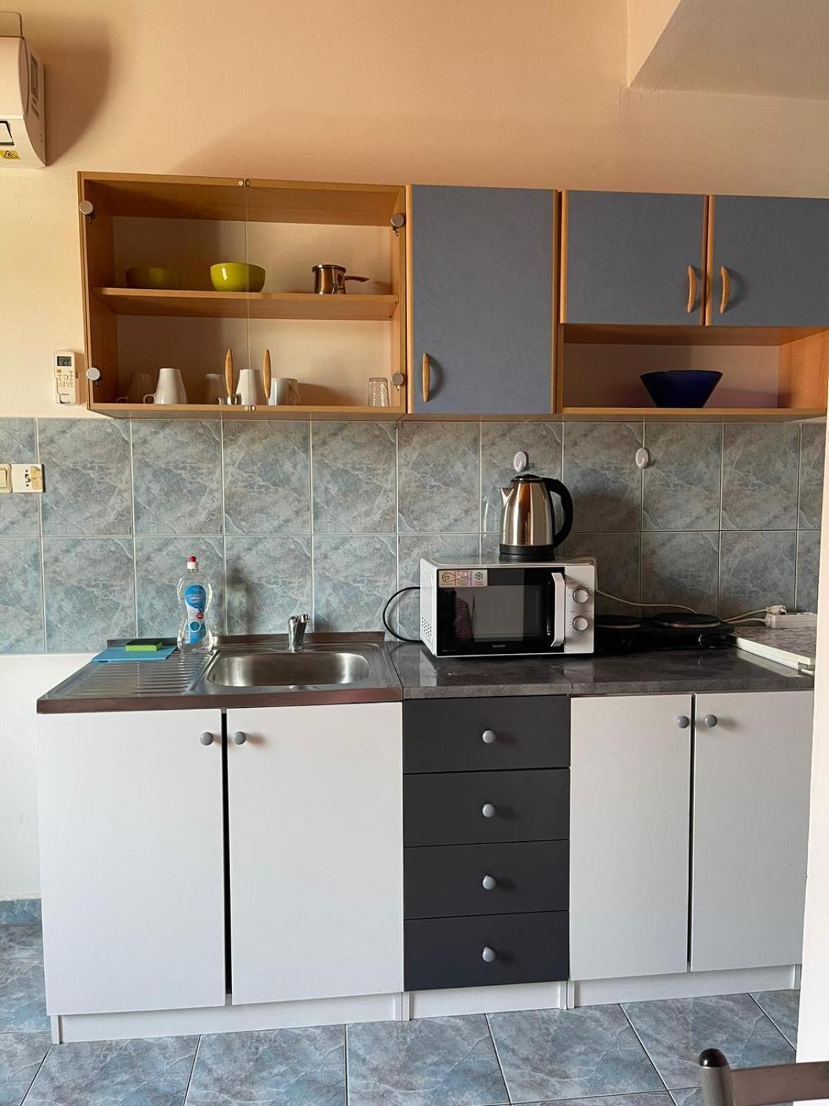 Dejan Apartment-top Centar-old Town-low Budget Appartement