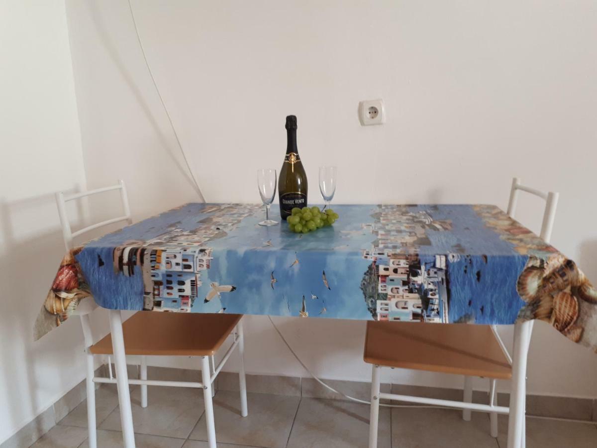 Dejan Apartment-top Centar-old Town-low Budget *