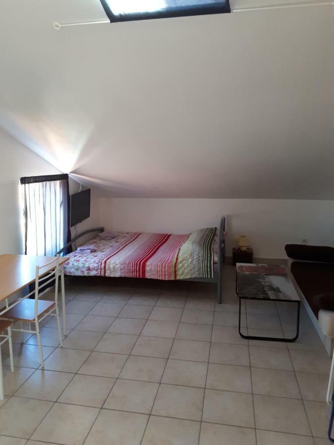 Dejan Apartment-top Centar-old Town-low Budget Appartement